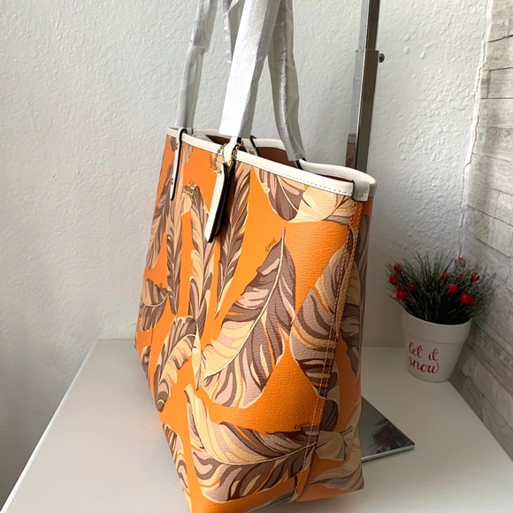 Coach Reversible City Tote - Picture 3 of 10
